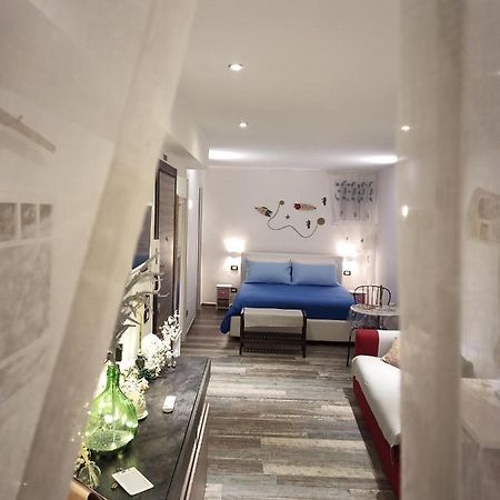 バーリ Il Pavone Bed & Breakfast エクステリア 写真