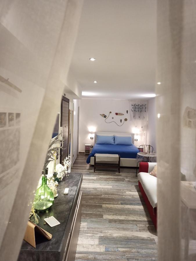 バーリ Il Pavone Bed & Breakfast エクステリア 写真