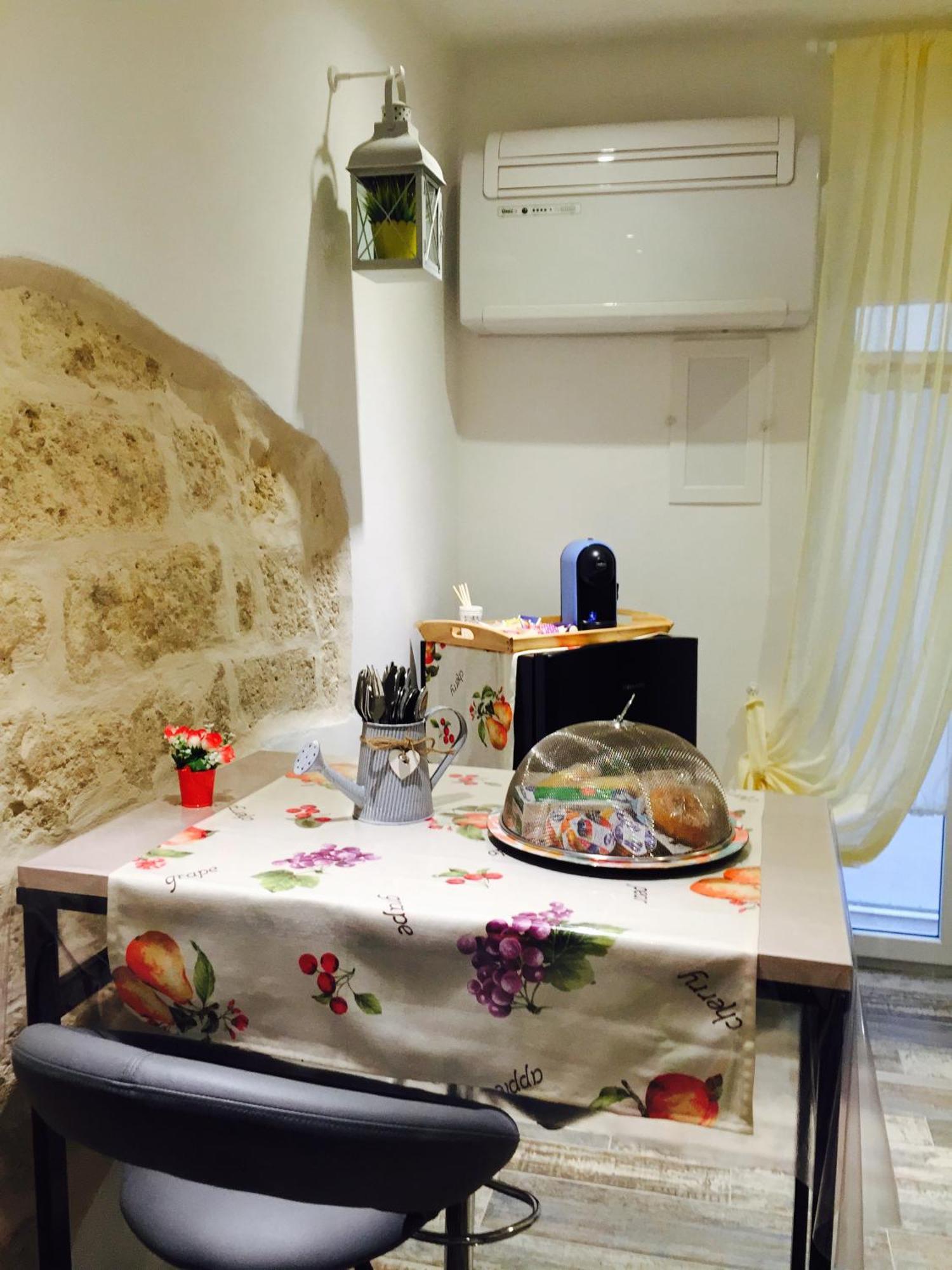 バーリ Il Pavone Bed & Breakfast エクステリア 写真